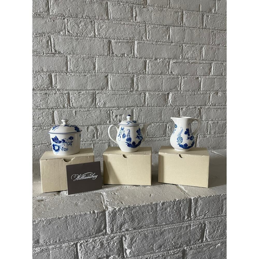 Williamsburg Blue Bird Covered Box, Teapot, and Pitcher Set NIB